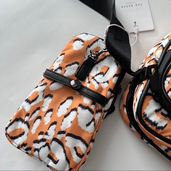 NWT TED BAKER Niqia Nylon Animal Print Orange Black Crossbody Bag w/ Attachment - Picture 6 of 8
